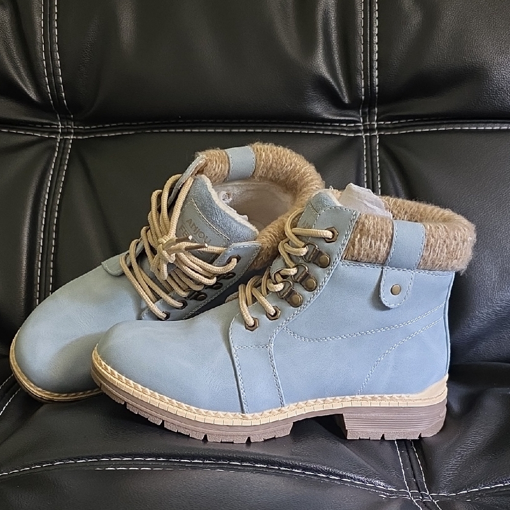 Light Blue Fur-Lined Ankle Boots
